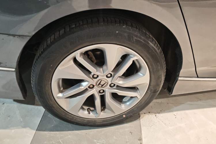 Used Honda Accord 2018 260TURBO Elite Edition China VI Right Rear Wheel Hub