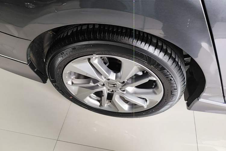 Used Honda Accord 2018 260TURBO Luxury Edition China VI Right Rear Wheel Hub