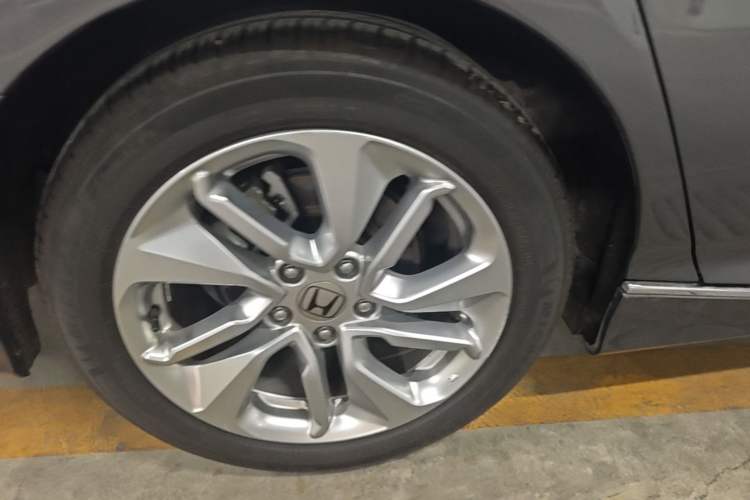 Used Honda Accord 2018 260TURBO Elite Edition China VI Right Rear Wheel Hub