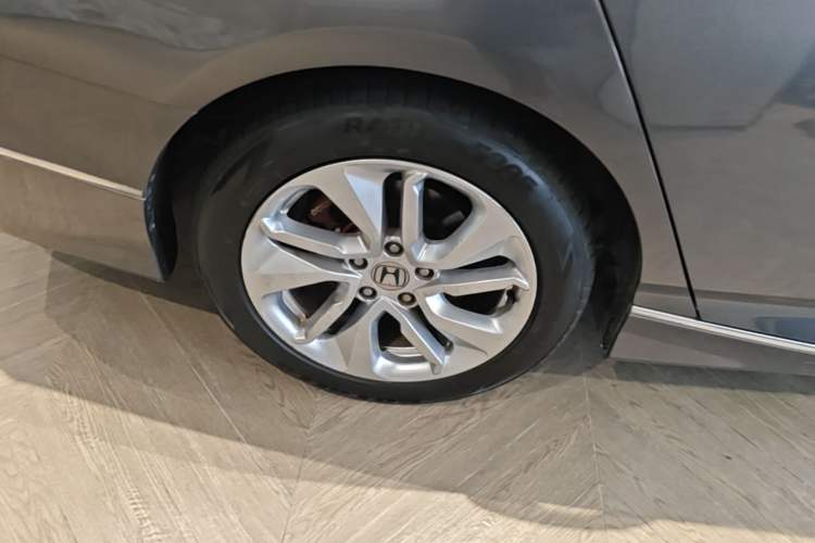 Used Honda Accord 2018 260TURBO Elite Edition China VI Right Rear Wheel Hub