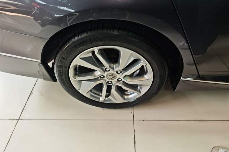 Used Honda Accord 2018 260TURBO Elite Edition China VI Right Rear Wheel Hub