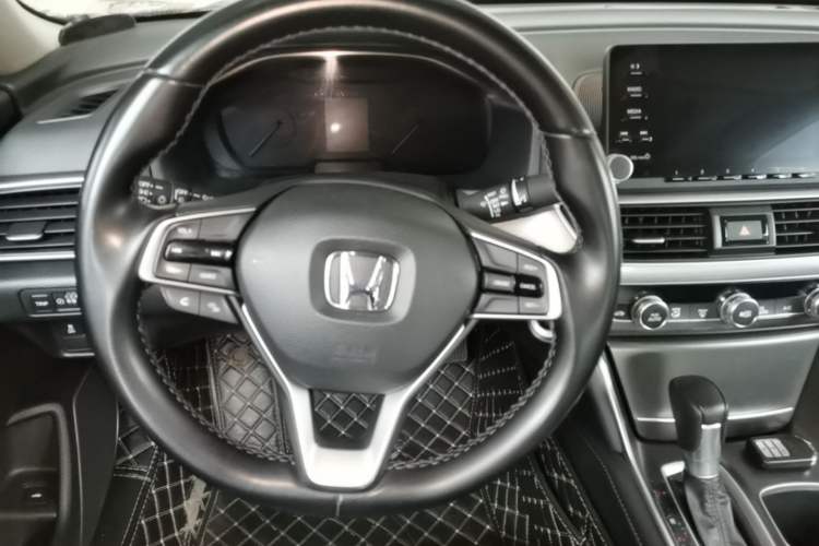 Used Honda Accord 2018 260TURBO Elite Edition China VI Steering Wheel