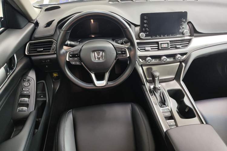 Used Honda Accord 2018 260TURBO Elite Edition China VI Steering Wheel
