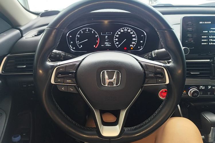 Used Honda Accord 2018 260TURBO Elite Edition China VI Steering Wheel