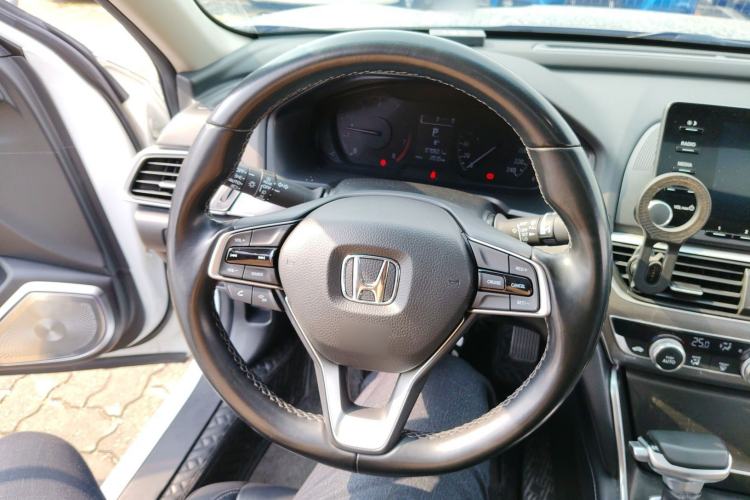 Used Honda Accord 2018 260TURBO Elite Edition China VI Steering Wheel
