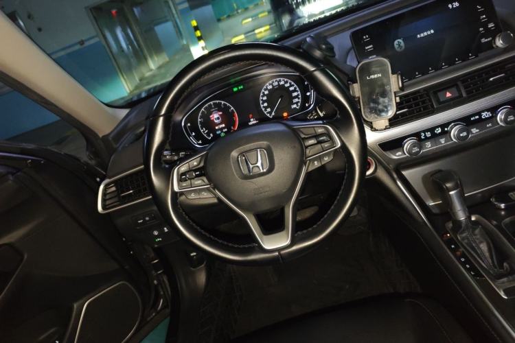 Used Honda Accord 2018 260TURBO Luxury Edition China VI Steering Wheel
