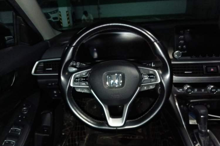 Used Honda Accord 2018 260TURBO Luxury Edition China VI Steering Wheel