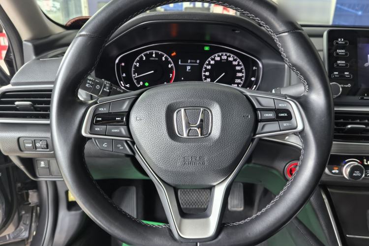 Used Honda Accord 2018 260TURBO Elite Edition China VI Steering Wheel