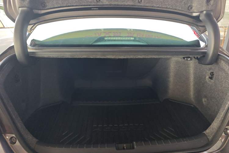 Used Honda Accord 2018 Rui Hybrid 2.0L Rui Ling Edition China VI Trunk