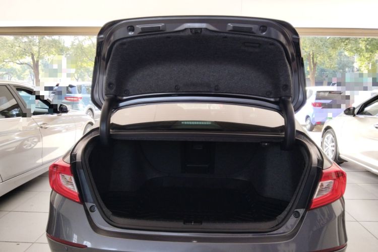 Used Honda Accord 2018 260TURBO Elite Edition China VI Trunk