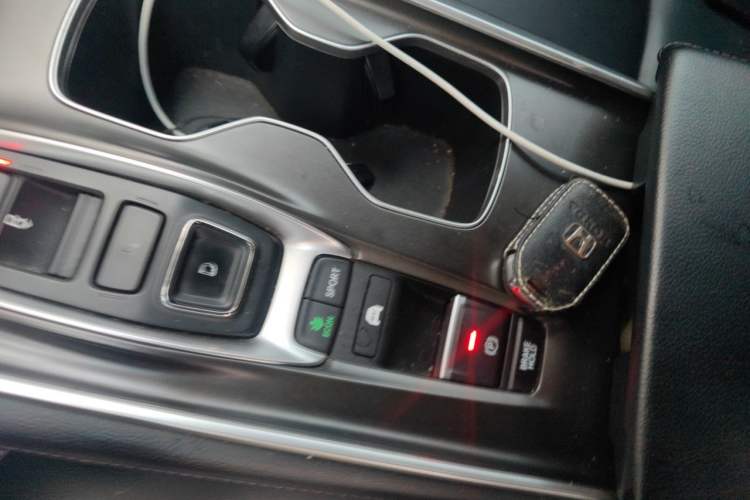 Used Honda Accord 2018 Rui·Hybrid 2.0L Rui Zhi Edition China VI Vehicle Key