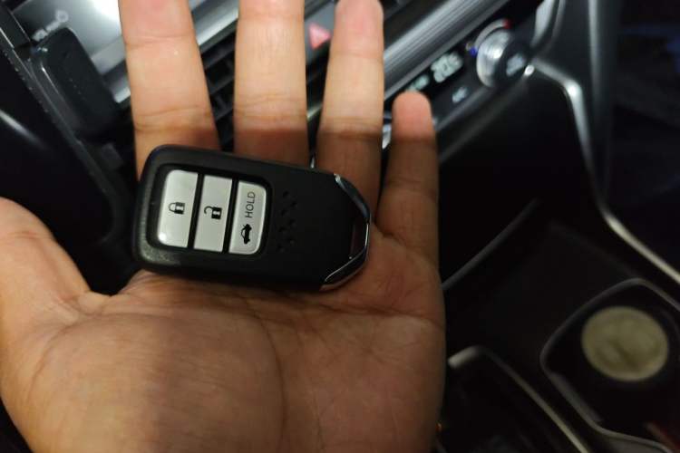 Used Honda Accord 2018 260TURBO Luxury Edition China VI Vehicle Key