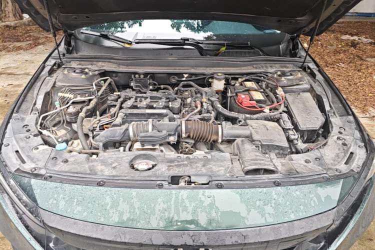 Used Honda Accord 2018 260TURBO Elite Edition China V Engine Bay