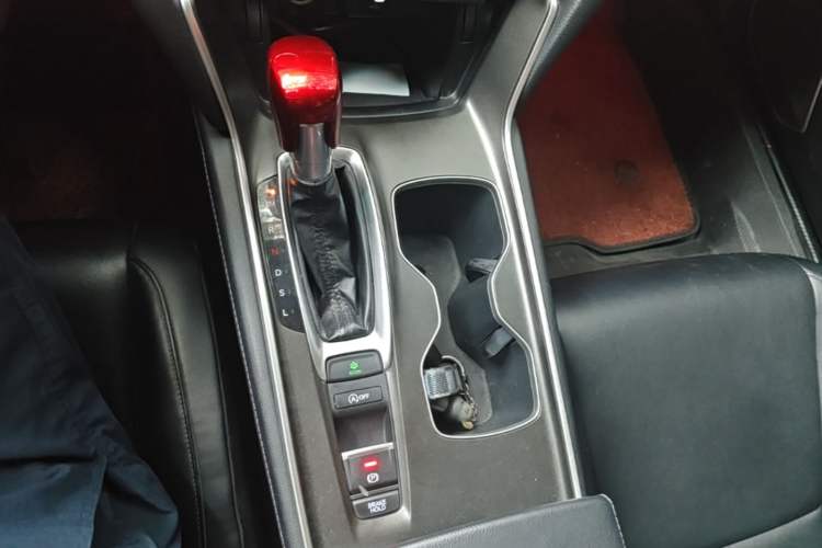 Used Honda Accord 2018 260TURBO Elite Edition China V Gear Lever
