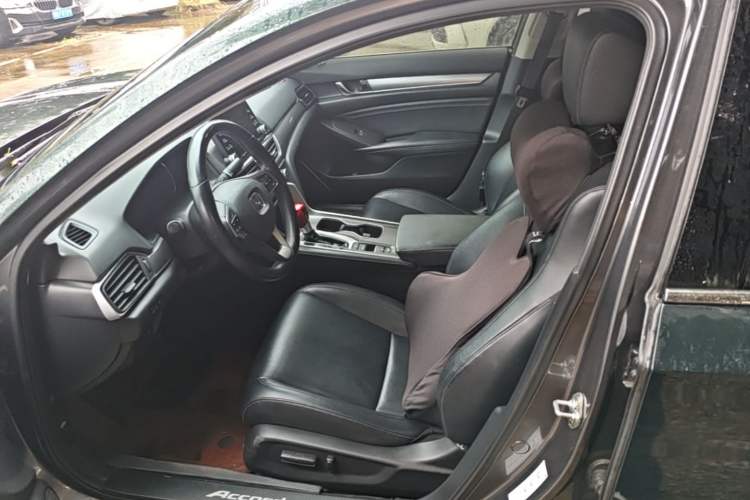 Used Honda Accord 2018 260TURBO Elite Edition China V Left Front Seat