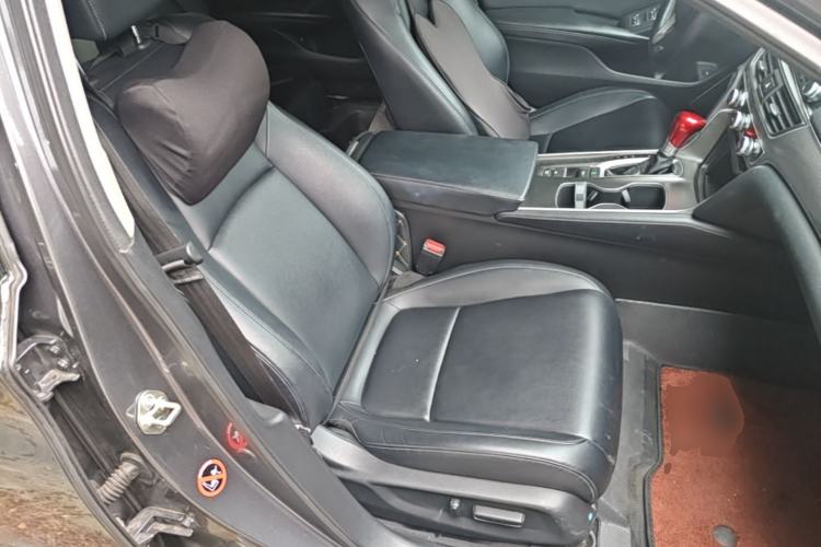 Used Honda Accord 2018 260TURBO Elite Edition China V Right Front Seat
