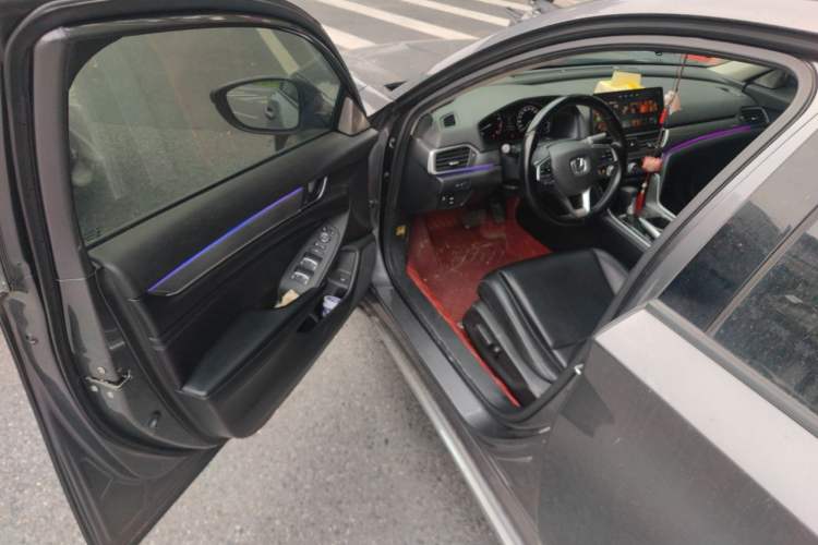 Used Honda Accord 2018 260TURBO Elite Edition China VI Driver Seat