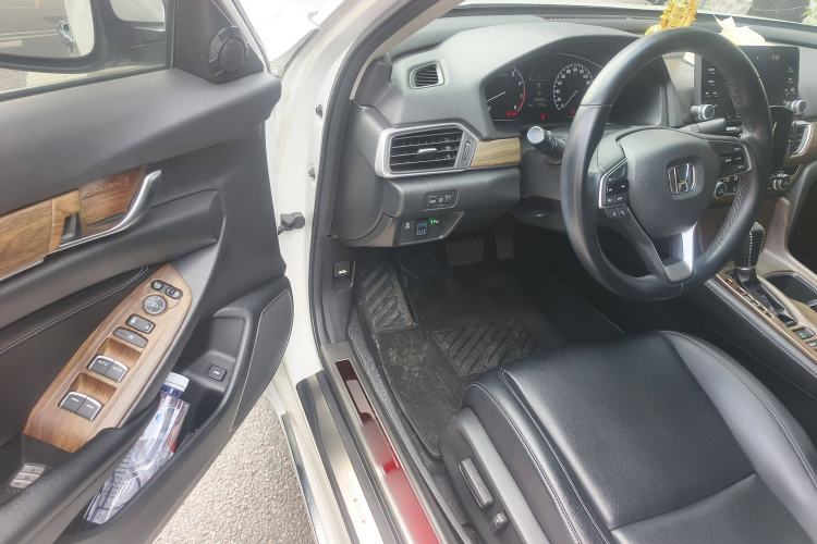 Used Honda Accord 2018 260TURBO Elite Edition China V Driver Seat