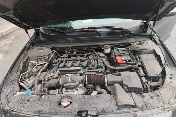 Used Honda Accord 2018 260TURBO Elite Edition China VI Engine Bay