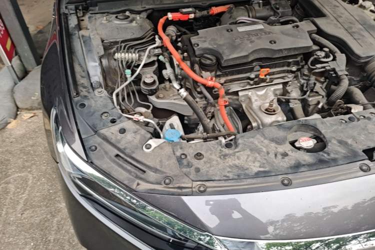 Used Honda Accord 2018 Rui Hybrid 2.0L Rui Ling Edition China VI Engine Bay Right