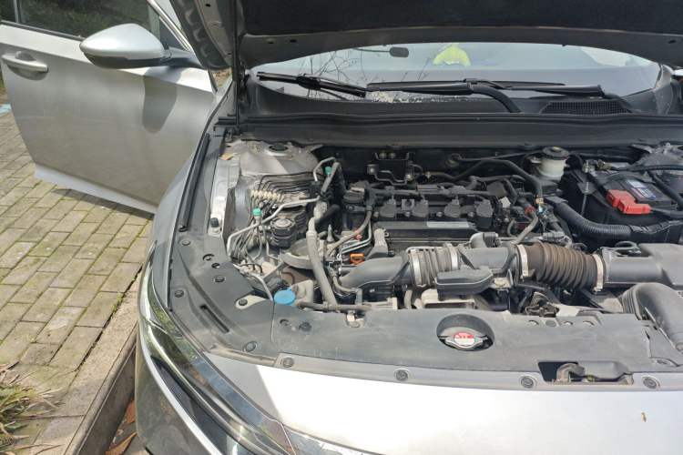 Used Honda Accord 2018 260TURBO Elite Edition China V Engine Bay Right