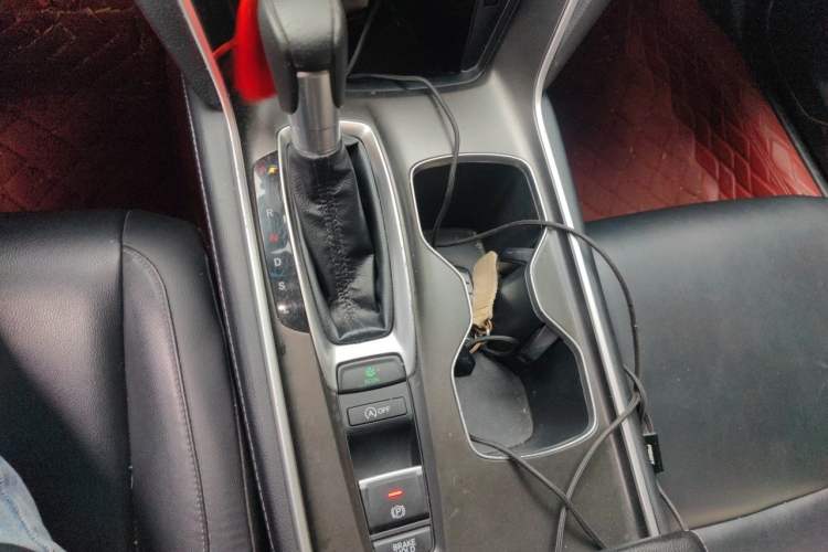 Used Honda Accord 2018 260TURBO Elite Edition China VI Gear Lever