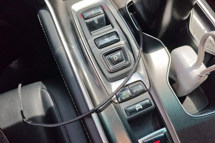 Used Honda Accord 2018 Rui·Hybrid 2.0L Rui Zhi Edition China VI Gear Lever