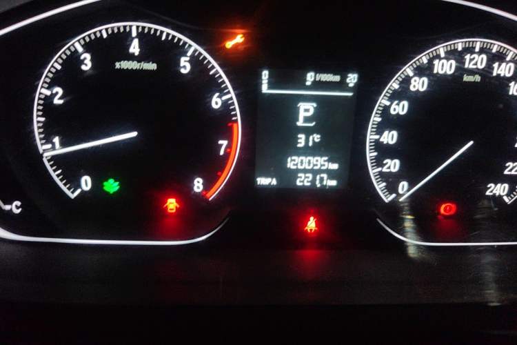 Used Honda Accord 2018 260TURBO Elite Edition China VI Odometer Close Up