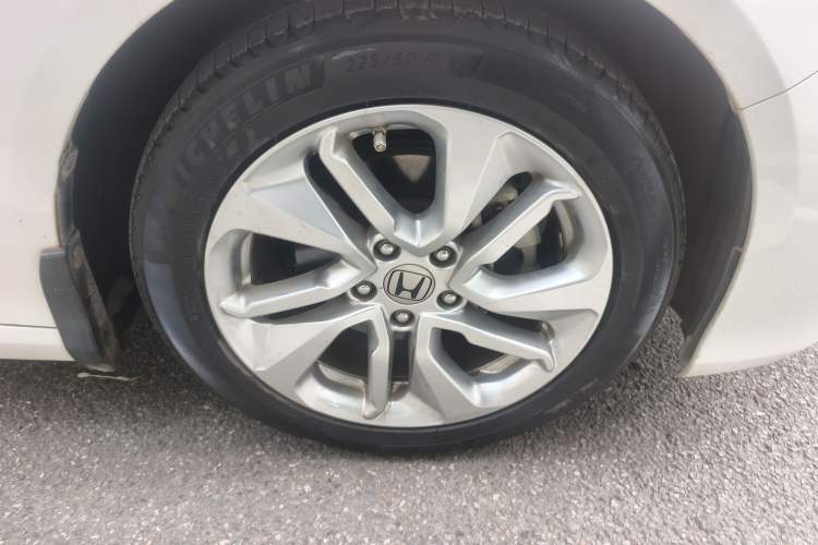 Used Honda Accord 2018 260TURBO Elite Edition China V Right Front Wheel Hub