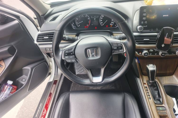 Used Honda Accord 2018 260TURBO Elite Edition China V Steering Wheel