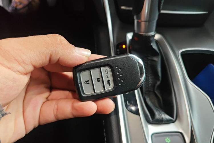 Used Honda Accord 2018 260TURBO Luxury Edition China VI Vehicle Key