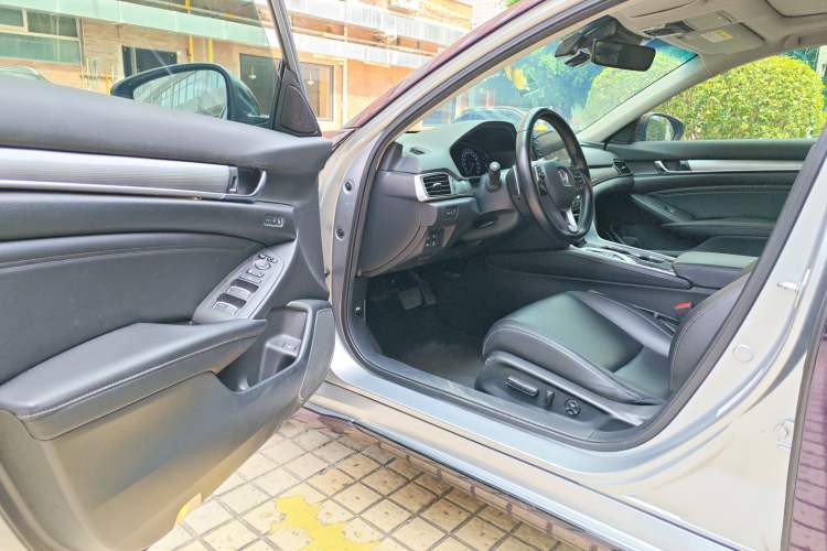 Used Honda Accord 2018 Rui·Hybrid 2.0L Rui Zhi Edition China VI Driver Seat