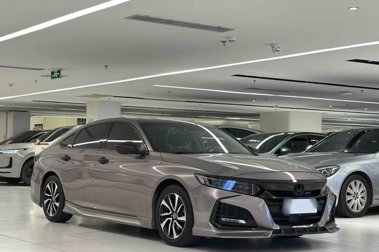 Used Honda Accord 2018 260TURBO Luxury Edition China VI Exterior 4
