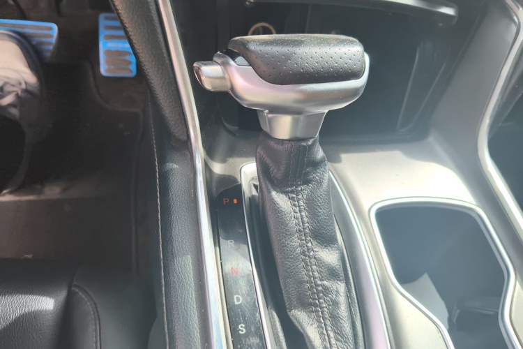 Used Honda Accord 2018 260TURBO Luxury Edition China V Emission Standard Gear Lever