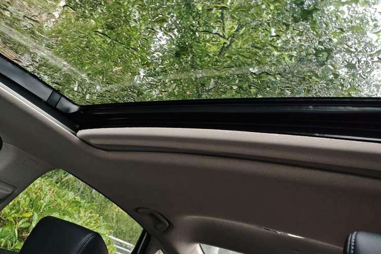 Used Honda Accord 2018 Rui Hybrid 2.0L Rui Ling Edition China VI Headliner