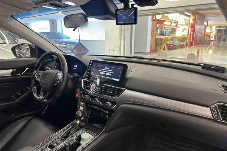 Used Honda Accord 2018 260TURBO Luxury Edition China VI Interior 2