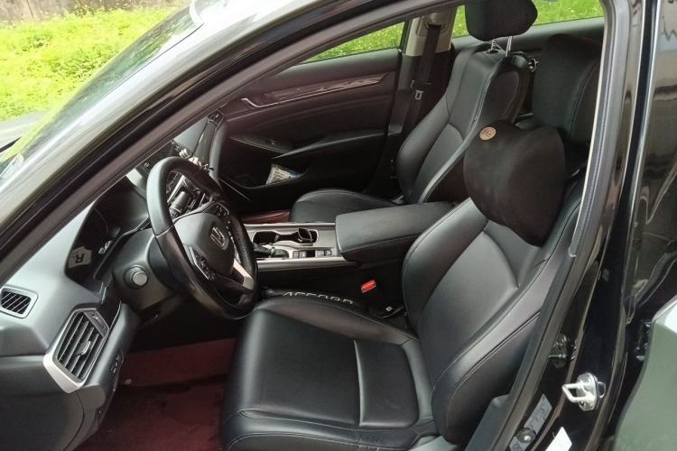 Used Honda Accord 2018 260TURBO Luxury Edition China V Emission Standard Left Front Seat