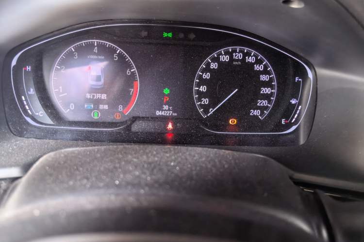 Used Honda Accord 2018 260TURBO Flagship Edition National V Odometer Close Up