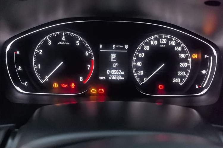 Used Honda Accord 2018 260TURBO Elite Edition China VI Odometer Close Up