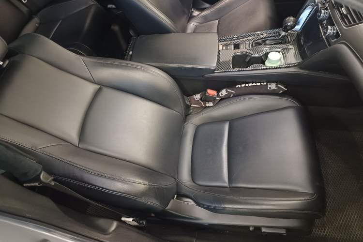 Used Honda Accord 2018 260TURBO Luxury Edition China VI Right Front Seat