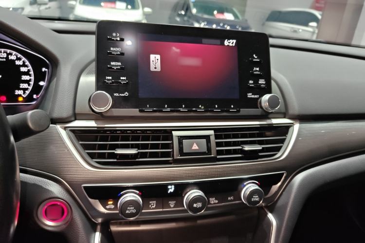 Used Honda Accord 2018 260TURBO Elite Edition China VI Audio And AC Panel