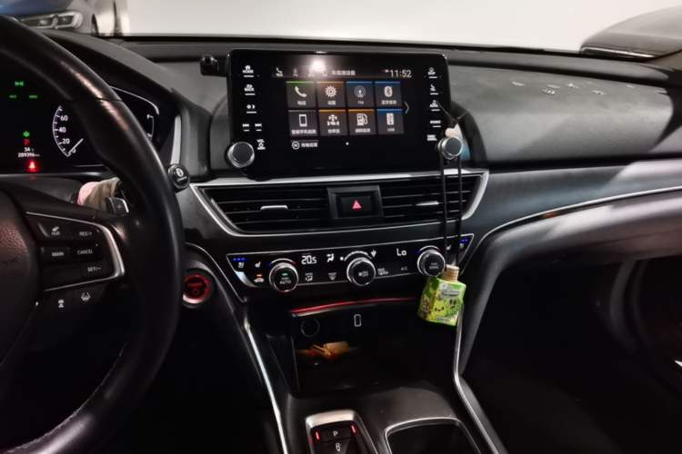 Used Honda Accord 2018 Rui Hybrid 2.0L Rui Zun Edition China V Audio And AC Panel