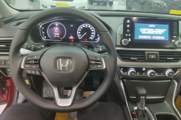 Used Honda Accord 2018 260TURBO Prestige Edition China VI Center Console