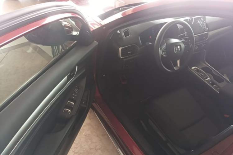 Used Honda Accord 2018 Rui·Hybrid 2.0L Rui Ku Edition China VI Driver Seat