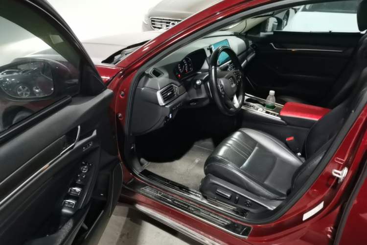 Used Honda Accord 2018 Rui Hybrid 2.0L Rui Zun Edition China V Driver Seat