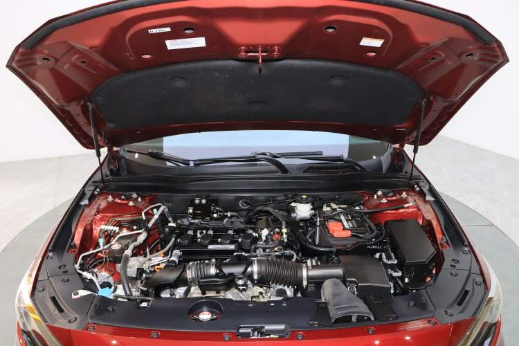 Used Honda Accord 2018 260TURBO Prestige Edition China VI Engine Bay