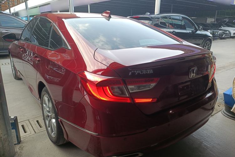 Used Honda Accord 2018 260TURBO Luxury Edition China VI Exterior 1