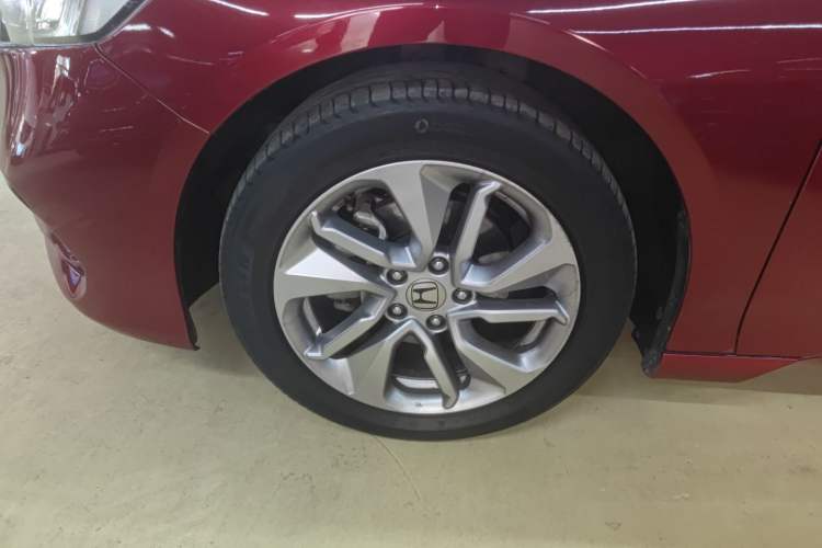 Used Honda Accord 2018 260TURBO Luxury Edition China V Emission Standard Exterior 7