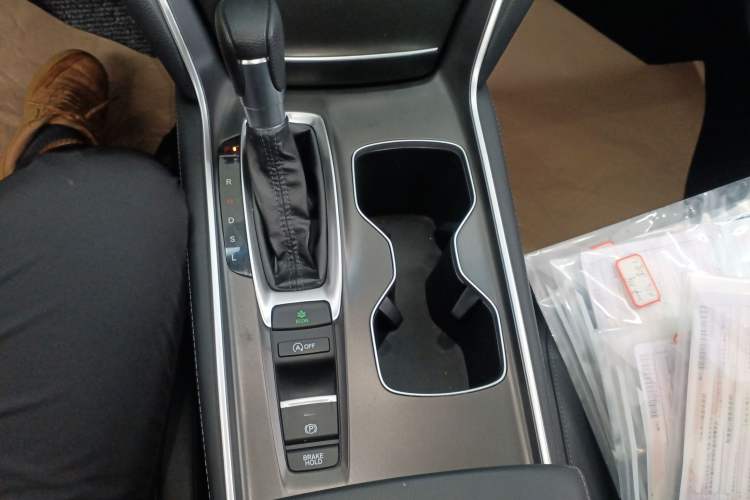 Used Honda Accord 2018 260TURBO Elite Edition China VI Gear Lever