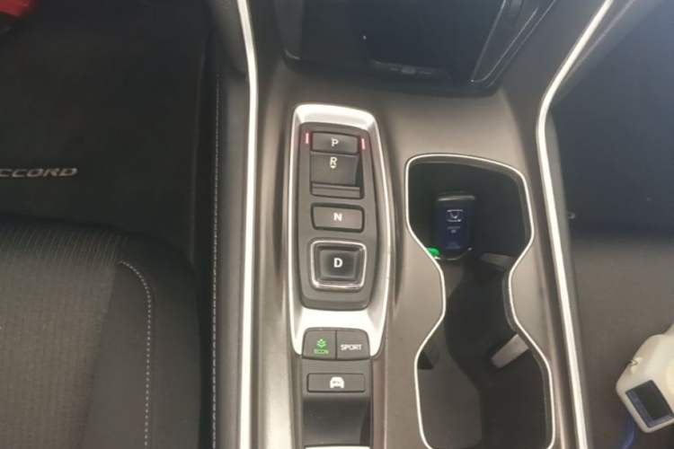 Used Honda Accord 2018 Rui·Hybrid 2.0L Rui Ku Edition China VI Gear Lever